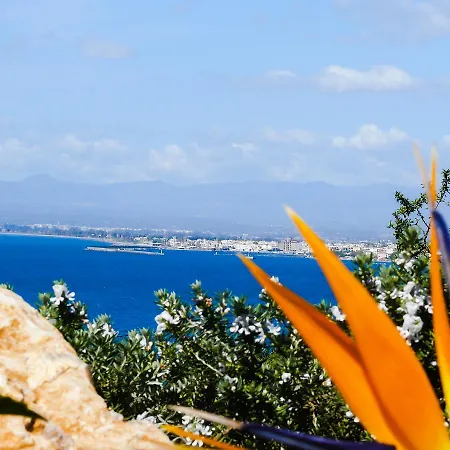 Mountain & Sea